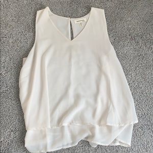 White Monteau dressy cream tank with loophole back